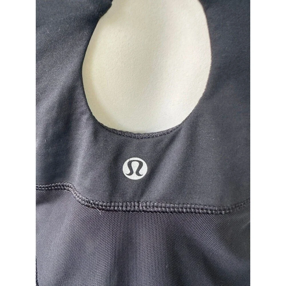 Lululemon Women's Black Athleisure Built In Bra Criss Cross Swift Tank 4